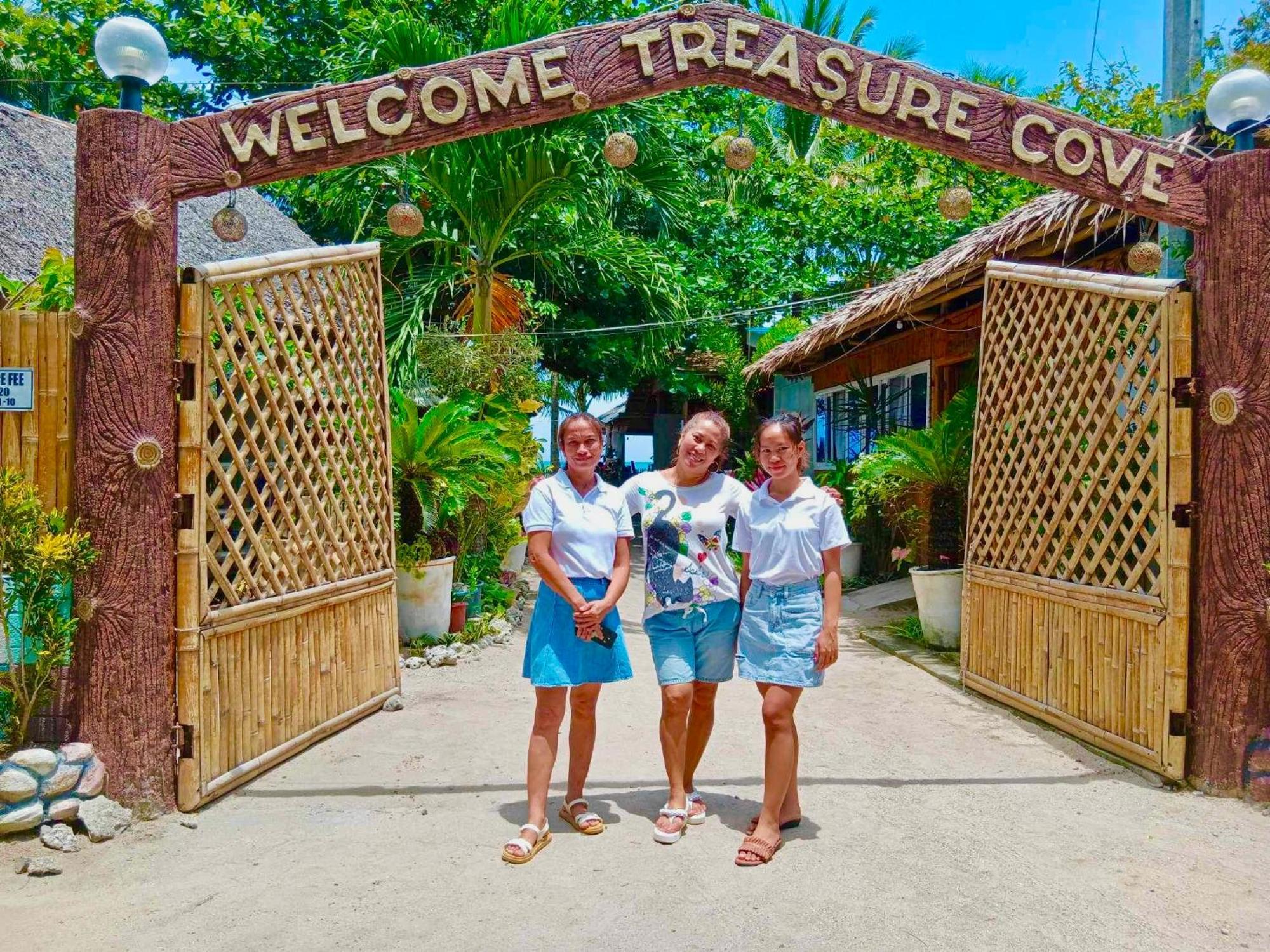 Treasure Beach Resort Carles Exterior photo