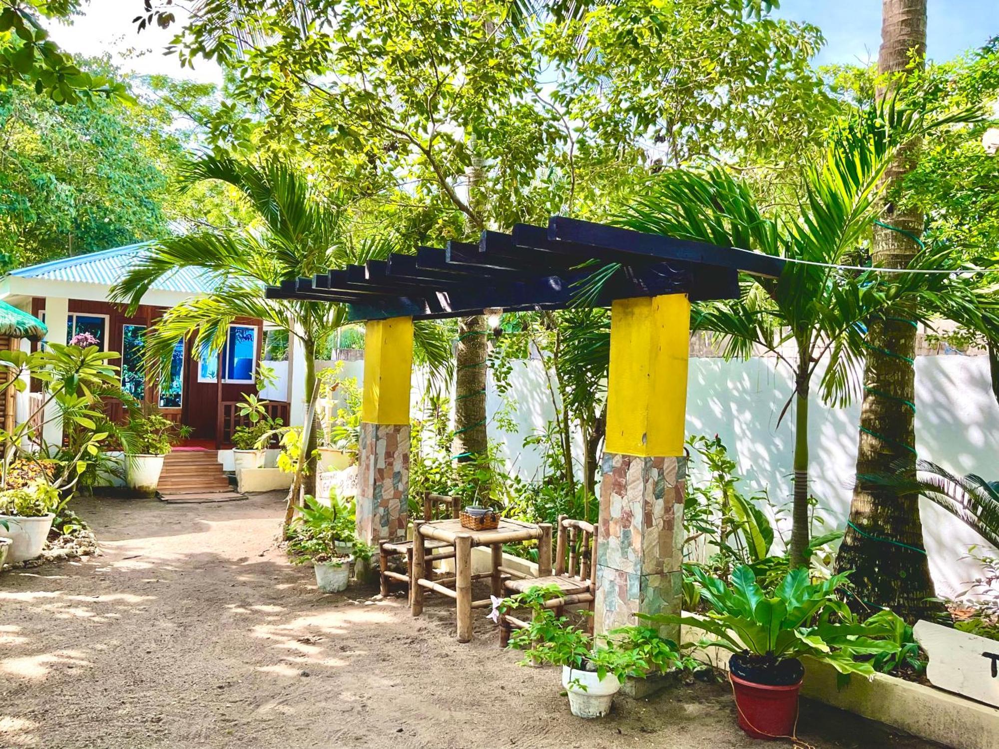 Treasure Beach Resort Carles Exterior photo